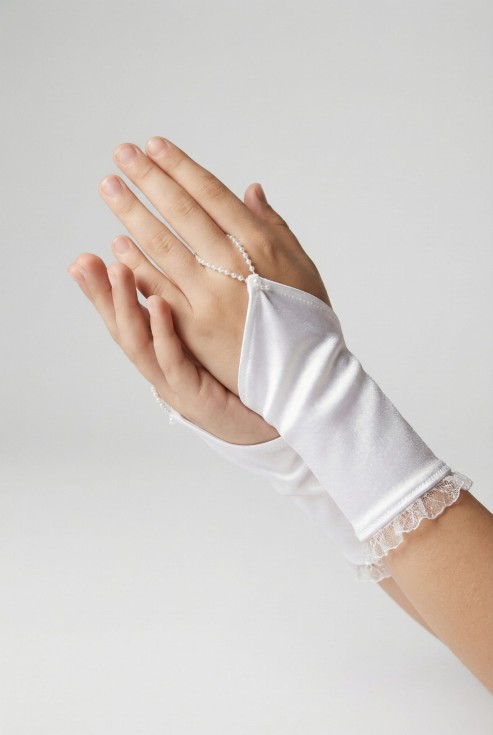 Kommunion-Handschuhe, Mädchen Erstkommunion, kurze Handschuhe, Chiffonspitze, weiße Handschuhe, elegante Kommunion-Accessoires, Österreich, Kommunion-Mode, Erstkommunion 2025, hochwertige Kommunionprodukte