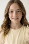 erstkommunionkleid mädchen, tüllkleid ausgestellt, kinderfestkleid gelb