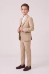 Anzug Liam in Beige – offenes Sakko und Weste mit Knopfleiste – Dreiviertelansicht